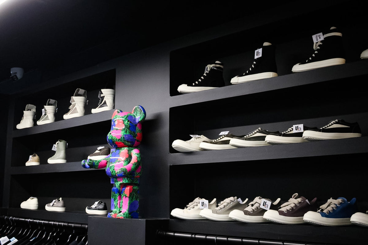 MENS DESIGNER FOOTWEAR