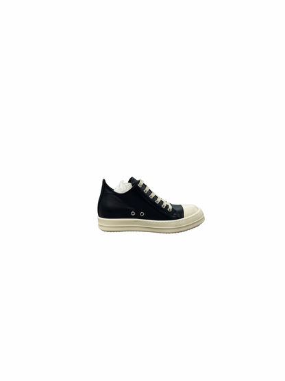 Womens Lowtop Leather Sneaker (Black/Milk)