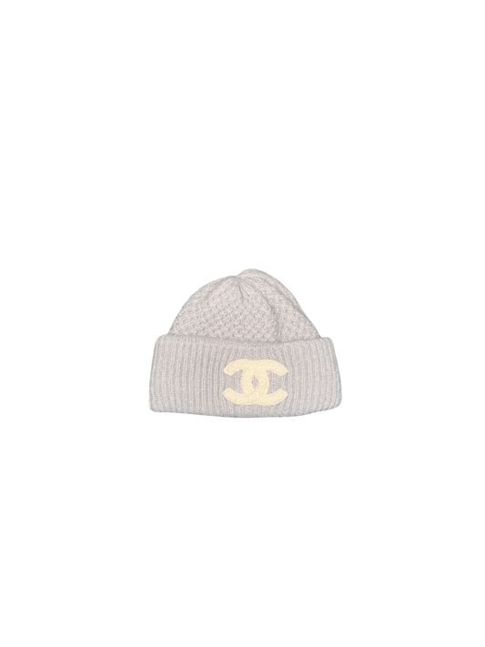 Chanel Beanie (Light Grey/Ecru)